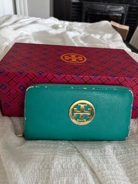 REHAB Tory Burch Aquamarine Blue Pebbled Leather Wallet with Tory Burch Gift Box